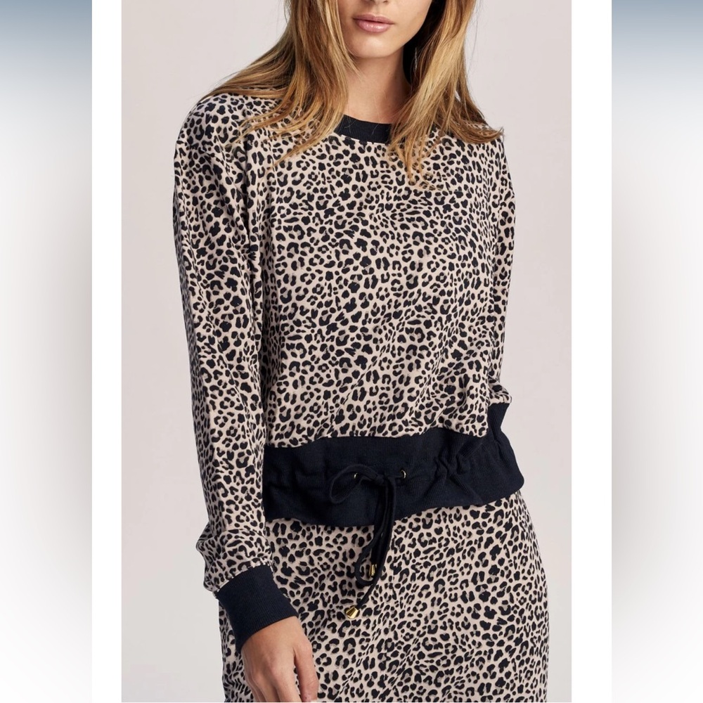 Varley XS Arden Leopard All Over Drawstring Crop Sweatshirt